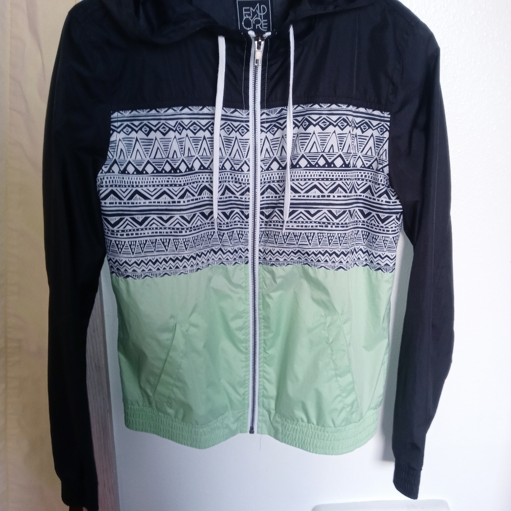 Wind breaker jacket